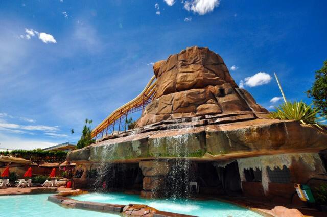 diRoma Hotéis , um dia de diversão no Acqua Parque e Splash Caldas Novas Extérieur photo